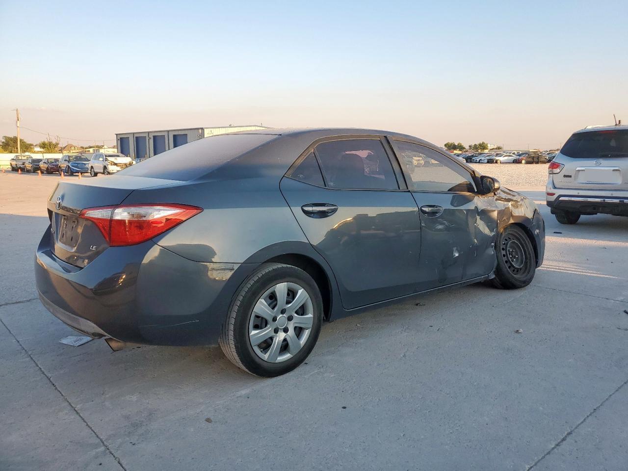 2014 Toyota Corolla L - Фото 3