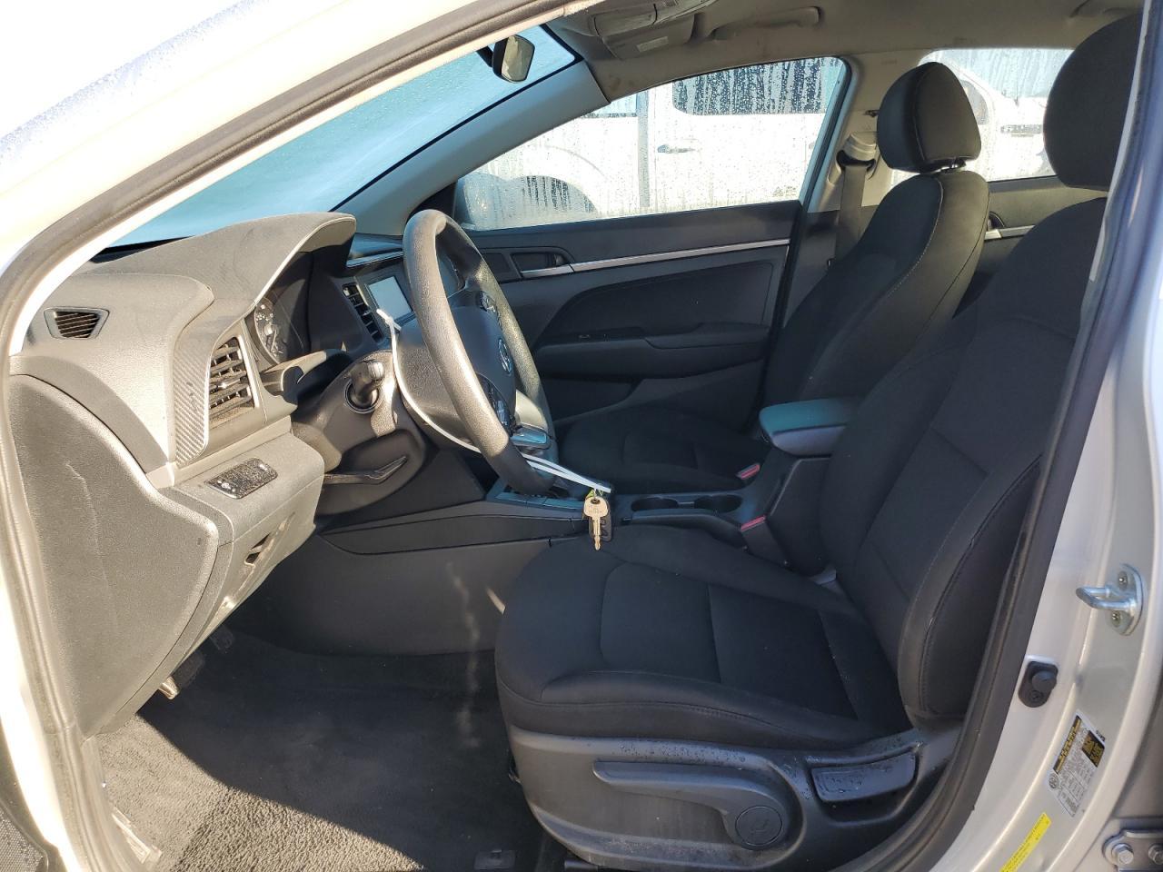 2019 Hyundai Elantra Se - Фото 7