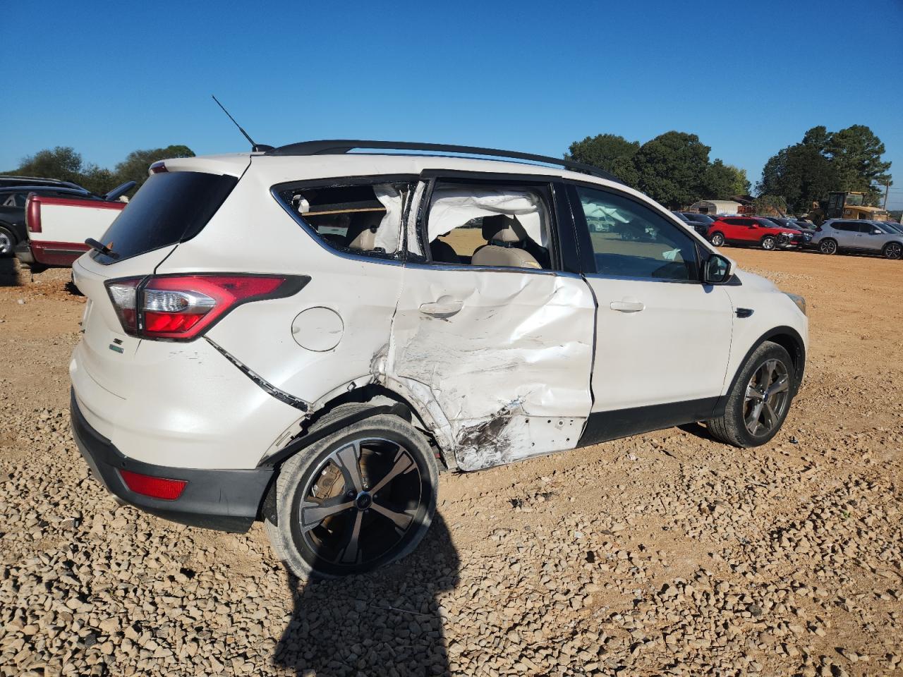 2017 Ford Escape Se - Фото 3