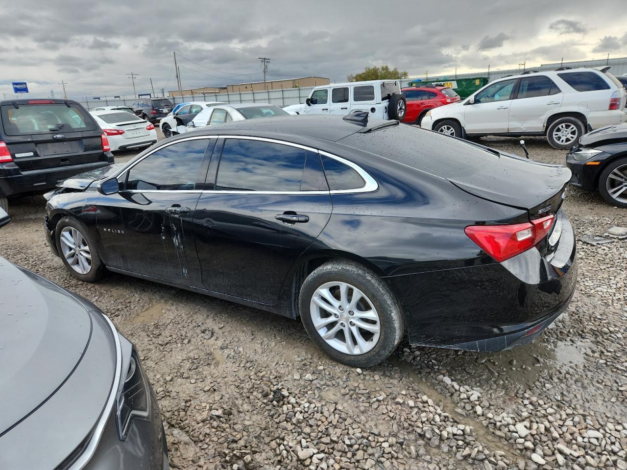 2017 Chevrolet Malibu Lt - Фото 2