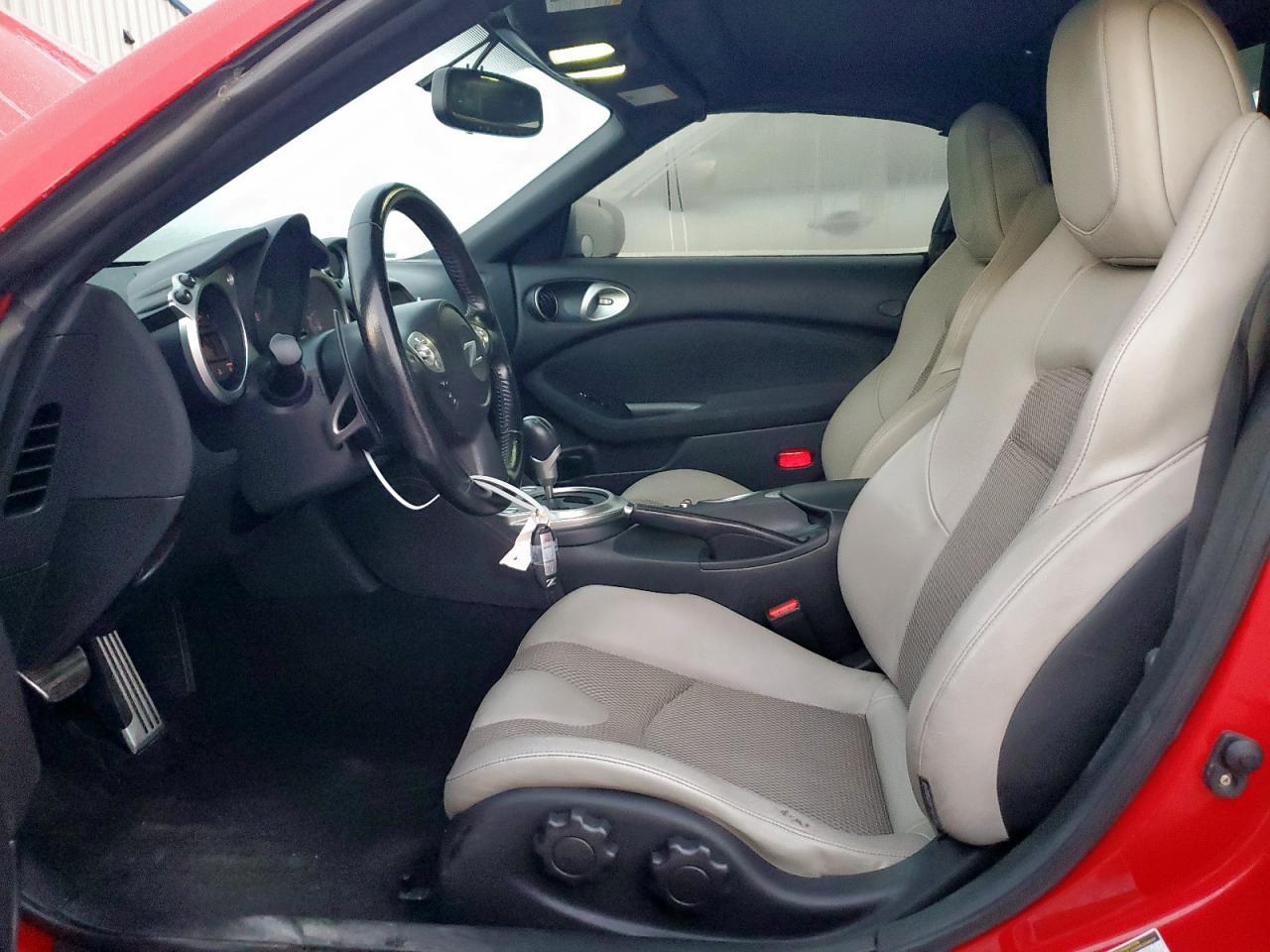 2015 Nissan 370Z Base - Image 7