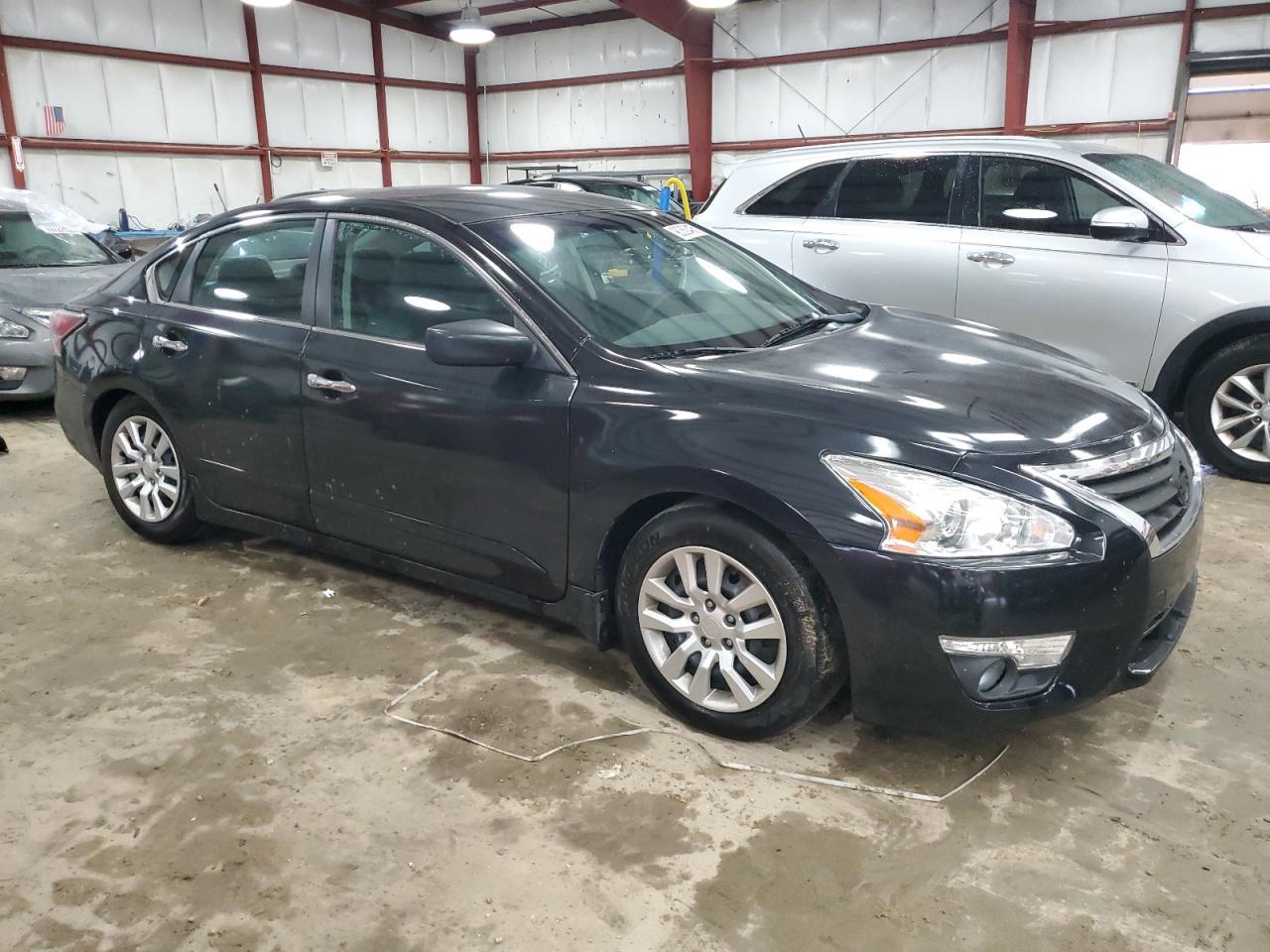 2015 Nissan Altima 2.5 - Фото 4