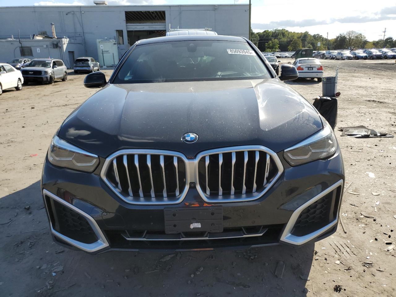 2022 BMW X6 xDrive40I - Image 5