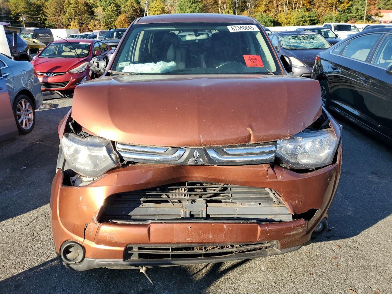 2014 Mitsubishi Outlander Se - Image 5