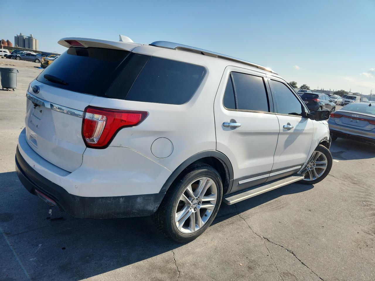 2017 Ford Explorer Limited - Фото 3