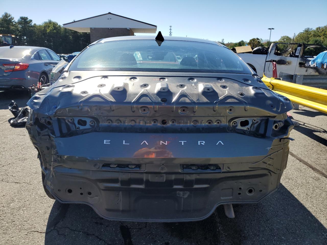 2024 Hyundai Elantra Sel - Фото 6