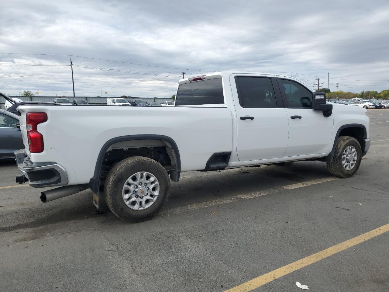 2025 Chevrolet Silverado K3500 - Фото 3