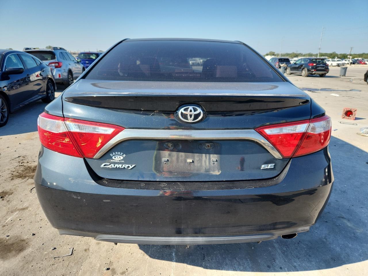 2017 Toyota Camry Le - Image 6