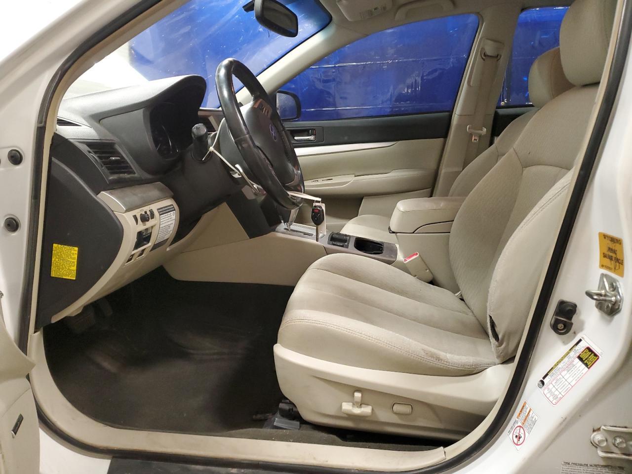 2012 Subaru Legacy 2.5I Premium - Фото 7