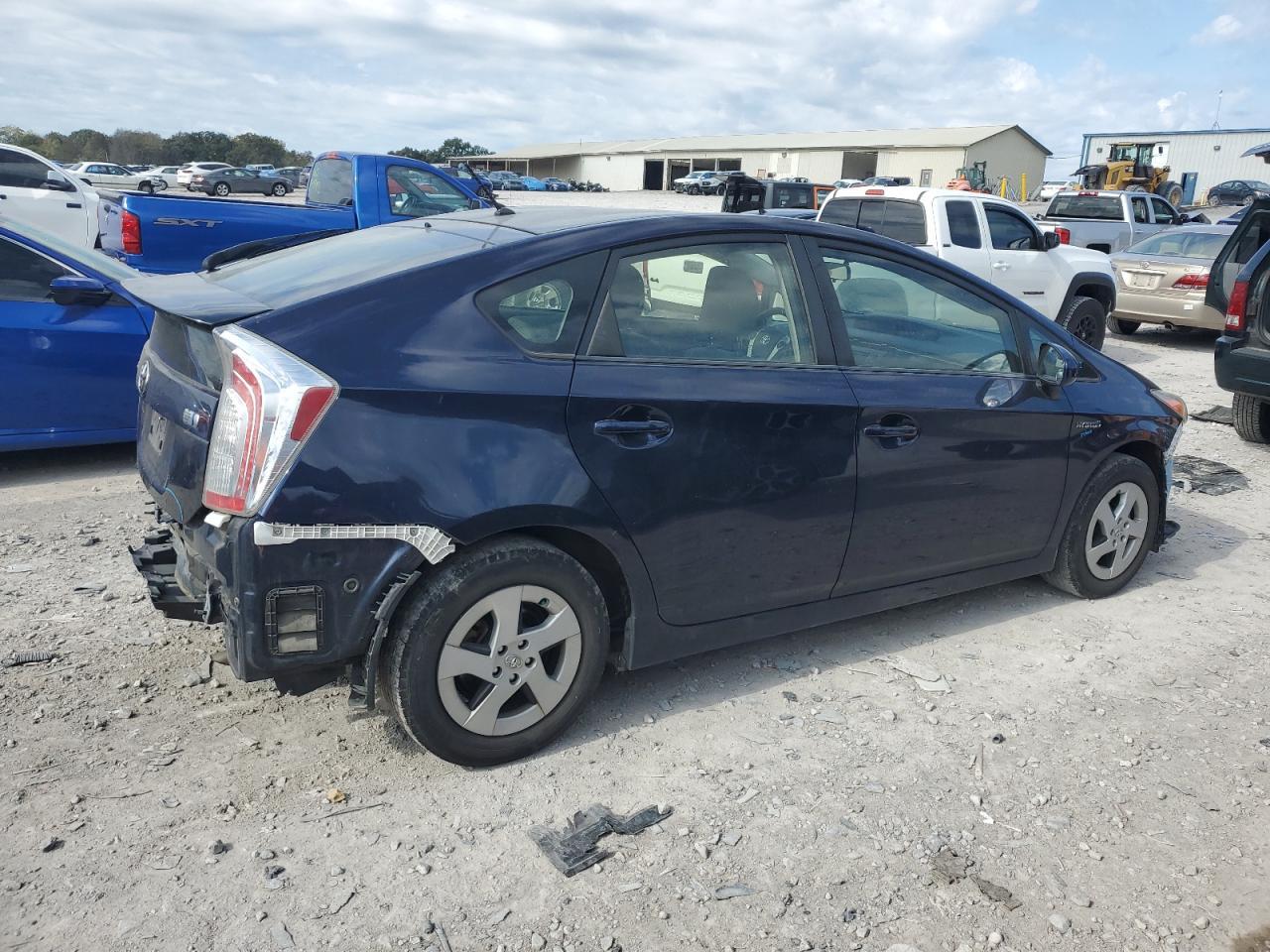2015 Toyota Prius - Фото 3