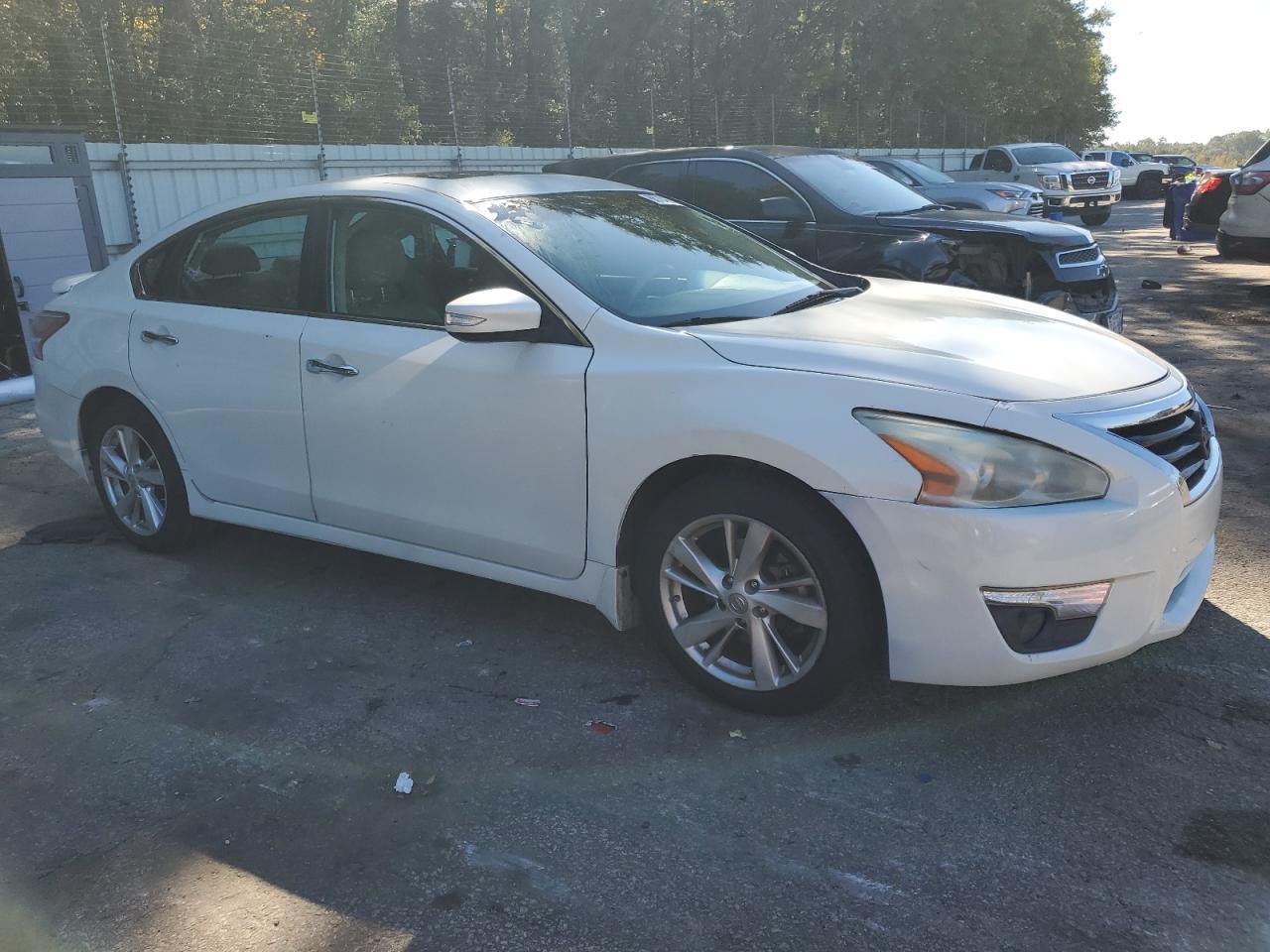 2013 Nissan Altima 2.5 - Image 4