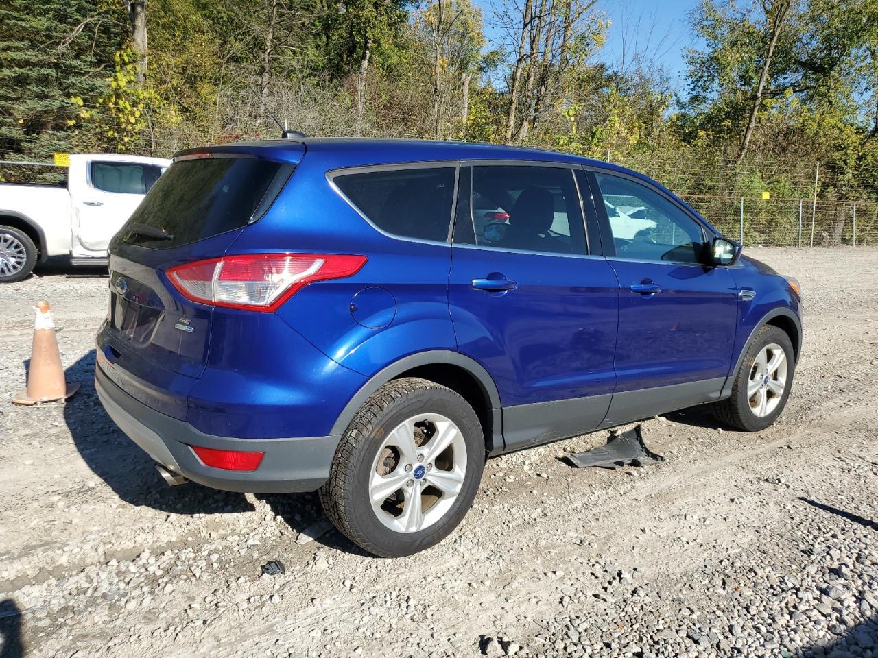 2016 Ford Escape Se - Image 3