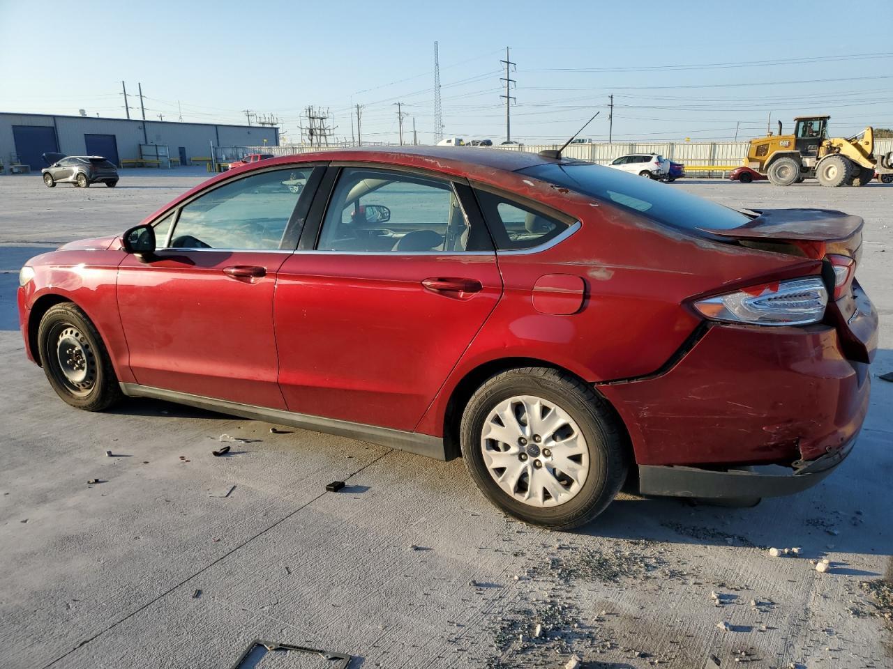 2013 Ford Fusion S - Фото 2