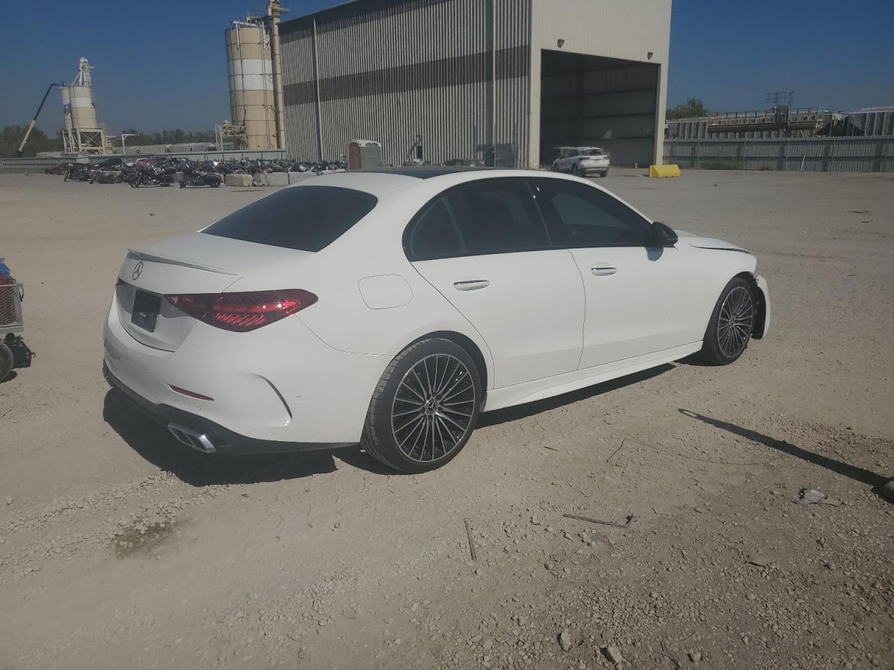 2023 Mercedes-Benz C 300 - Фото 3