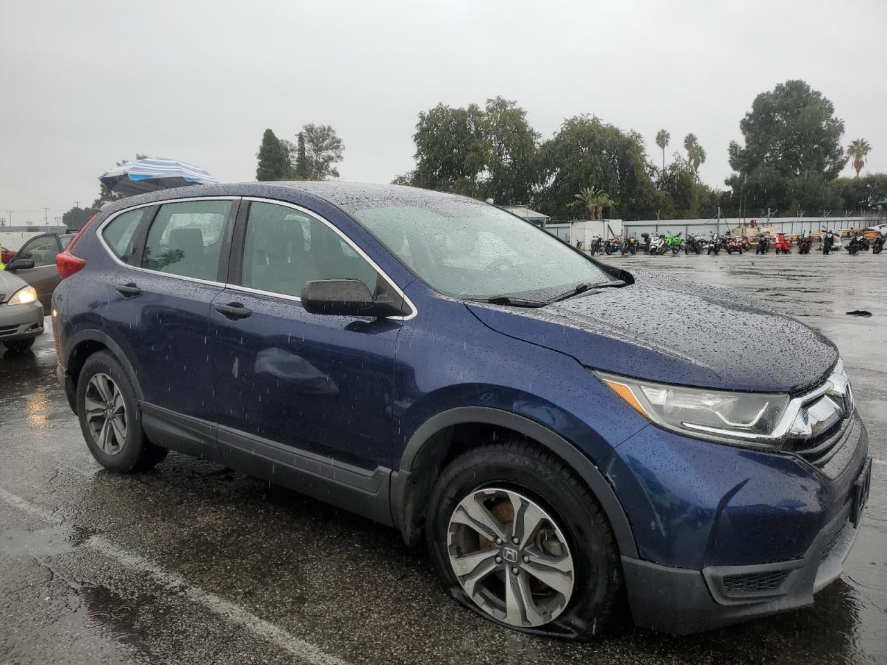 2017 Honda Cr-V Lx - Image 4
