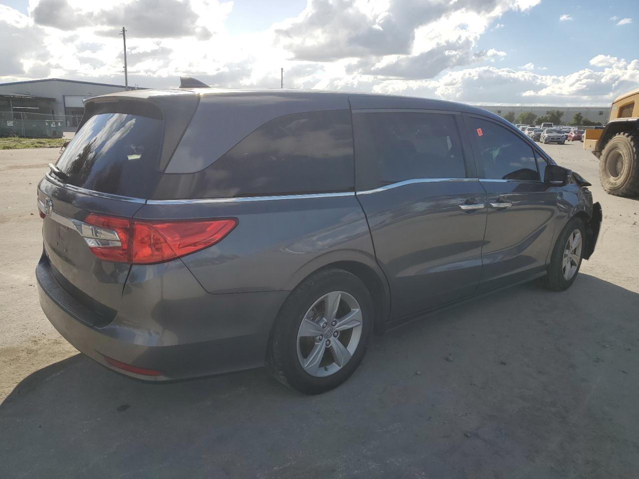 2019 Honda Odyssey Ex - Фото 3