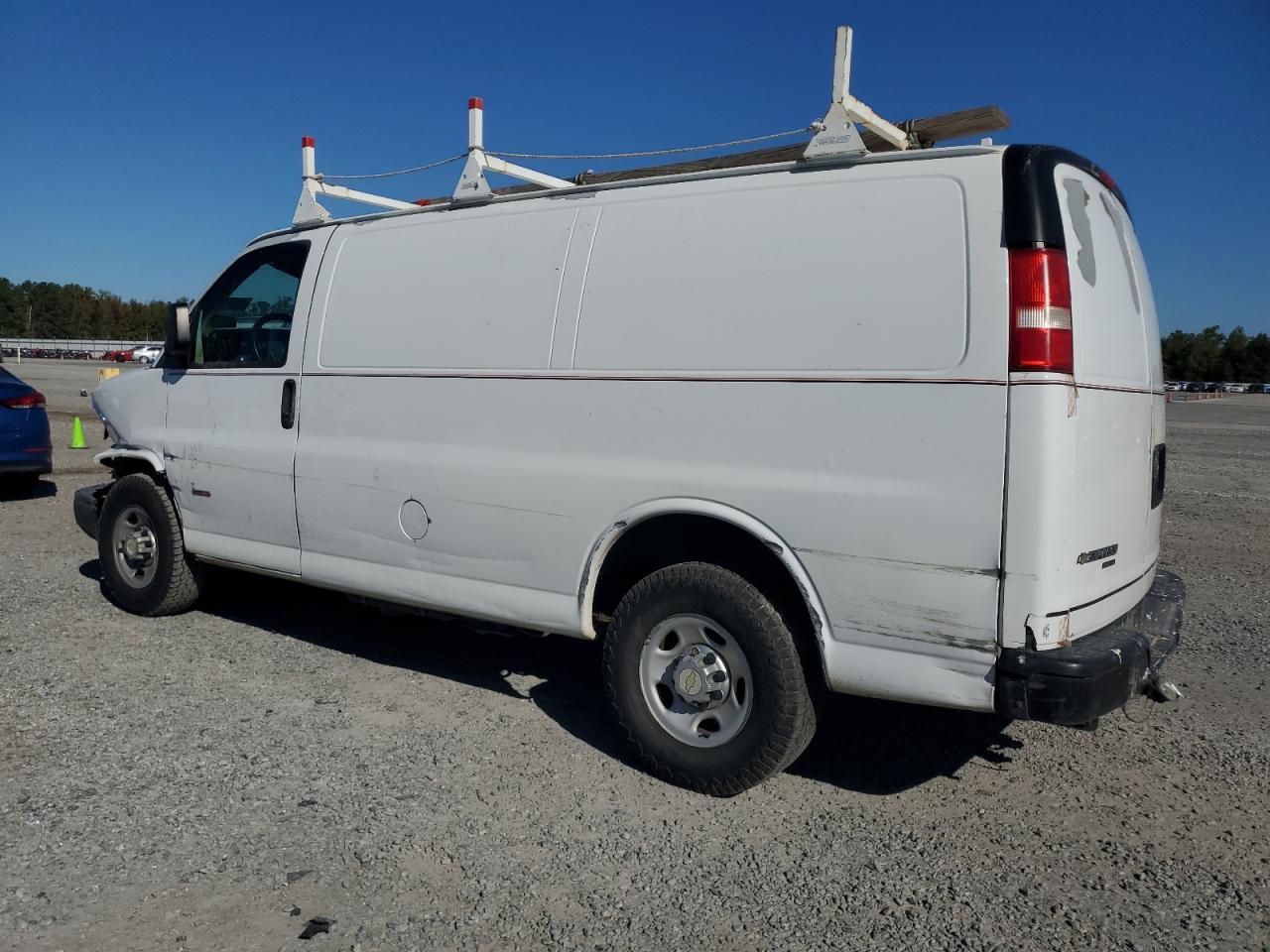 2012 Chevrolet Express G2500 - Фото 2