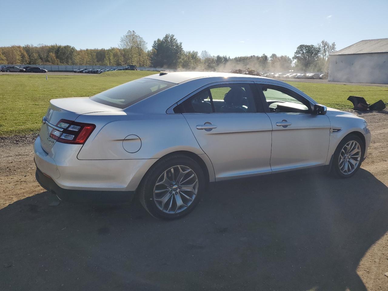 2013 Ford Taurus Limited - Фото 3