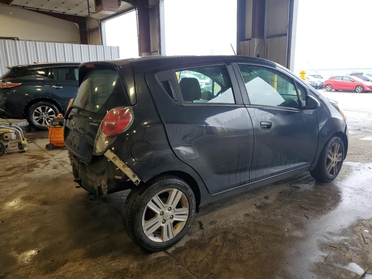 2013 Chevrolet Spark Ls - Фото 3