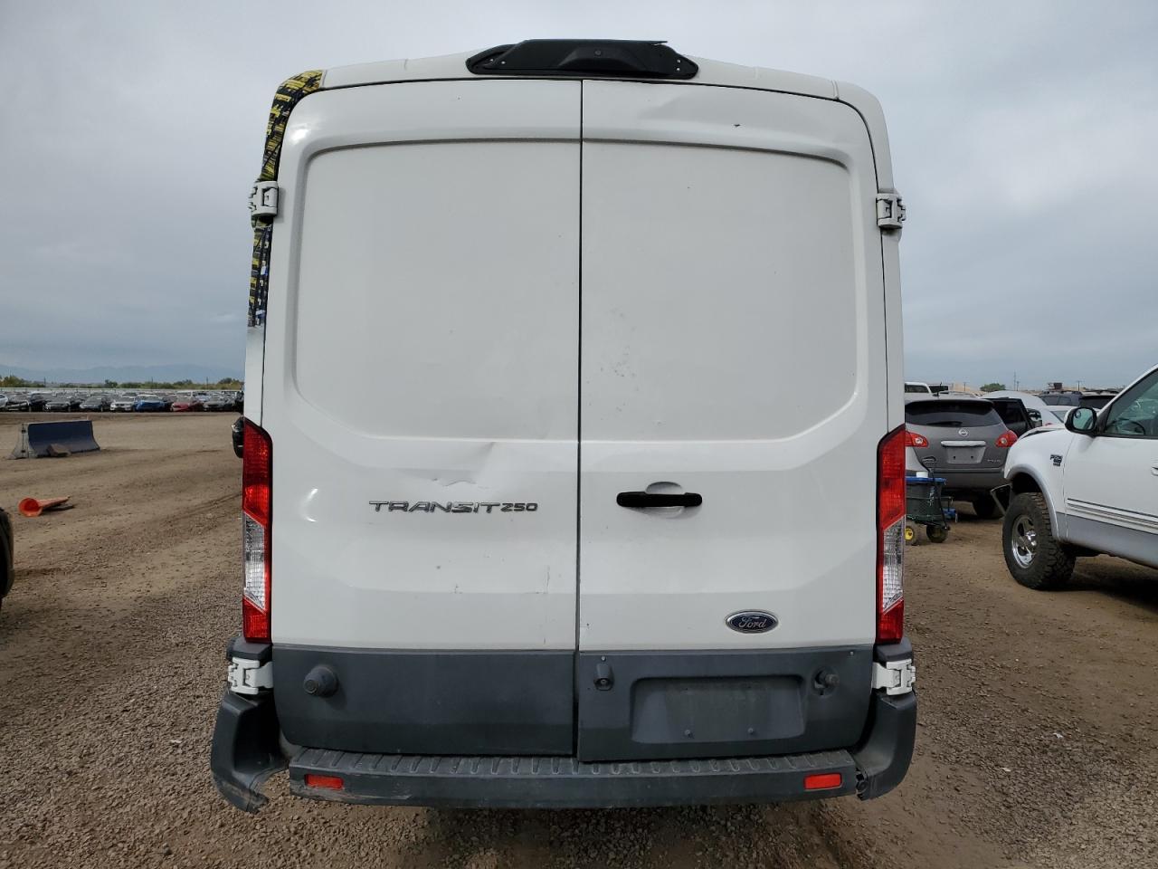 2018 Ford Transit T-350 - Image 6