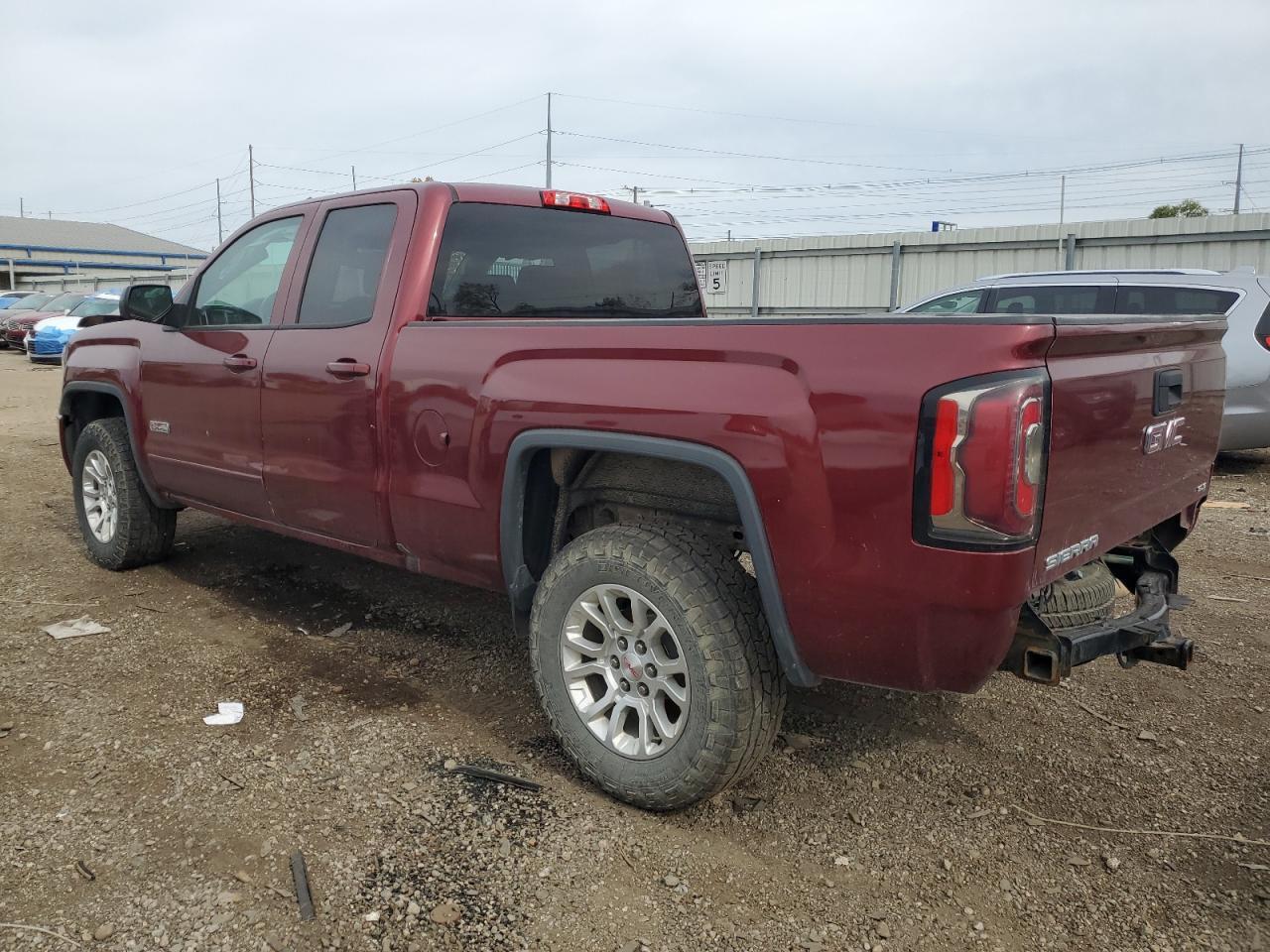 2017 GMC Sierra K1500 Slt - Фото 2