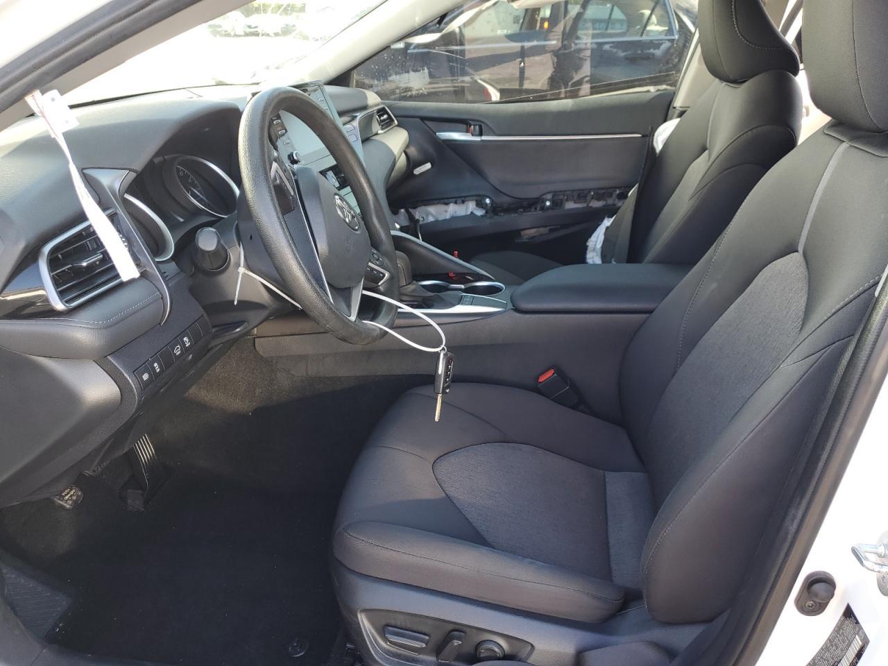 2023 Toyota Camry Le - Image 7