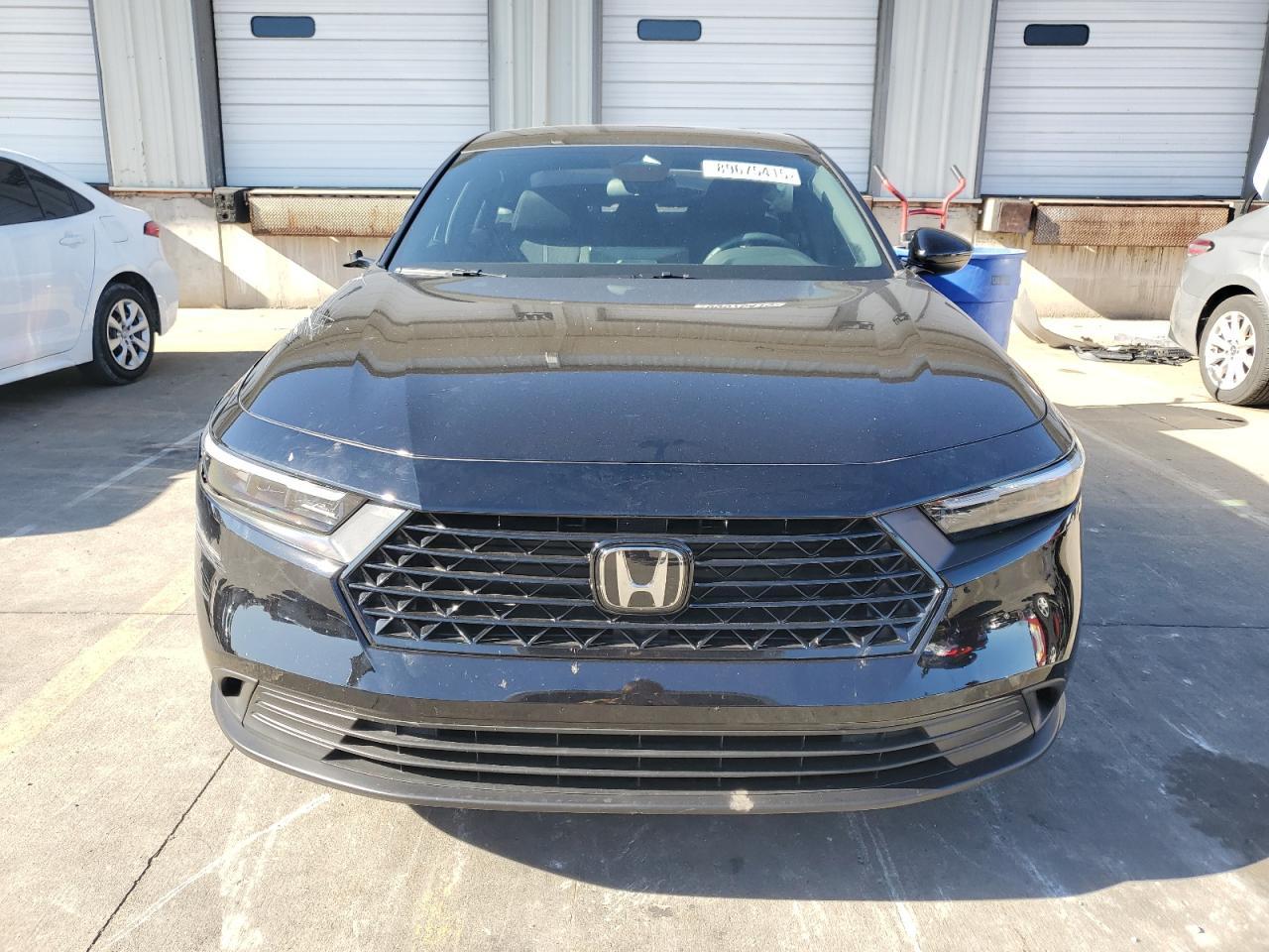 2025 Honda Accord Hybrid Sport - Image 5