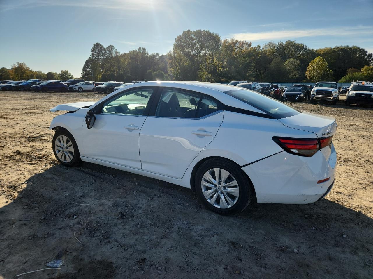 2022 Nissan Sentra S - Image 2