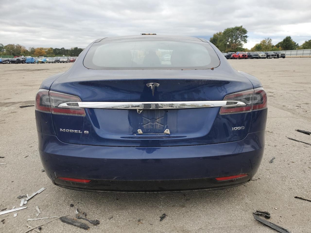 2017 Tesla Model S - Image 6