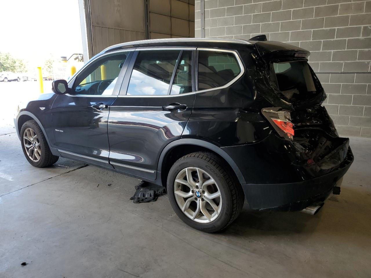 2011 BMW X3 xDrive35I - Фото 2