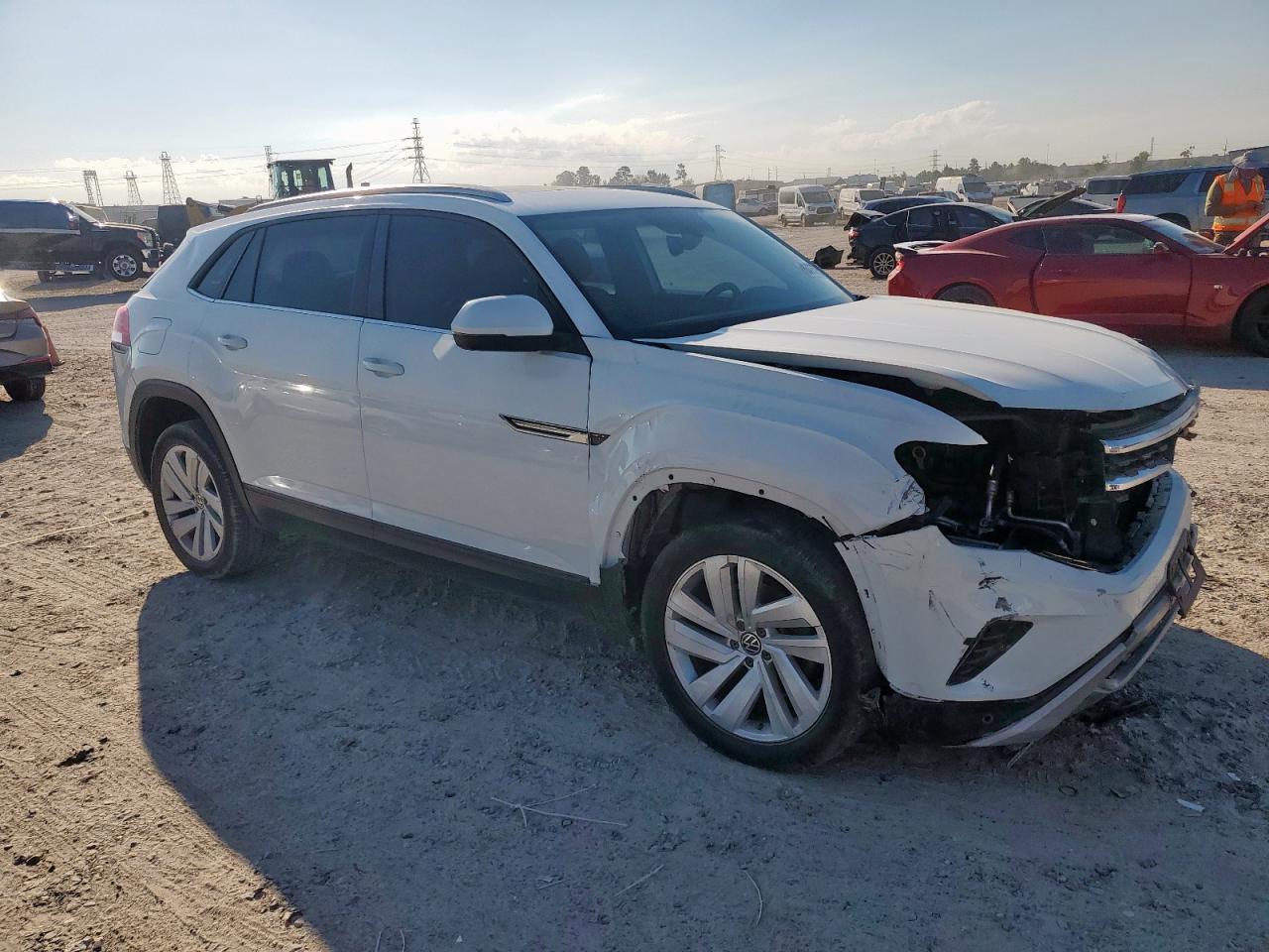 2020 Volkswagen Atlas Cross Sport Se - Image 4