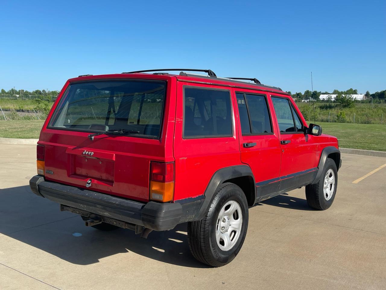 1995 Jeep Cherokee Sport - Фото 4