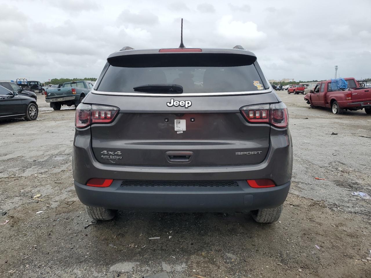 2021 Jeep Compass Sport - Фото 6