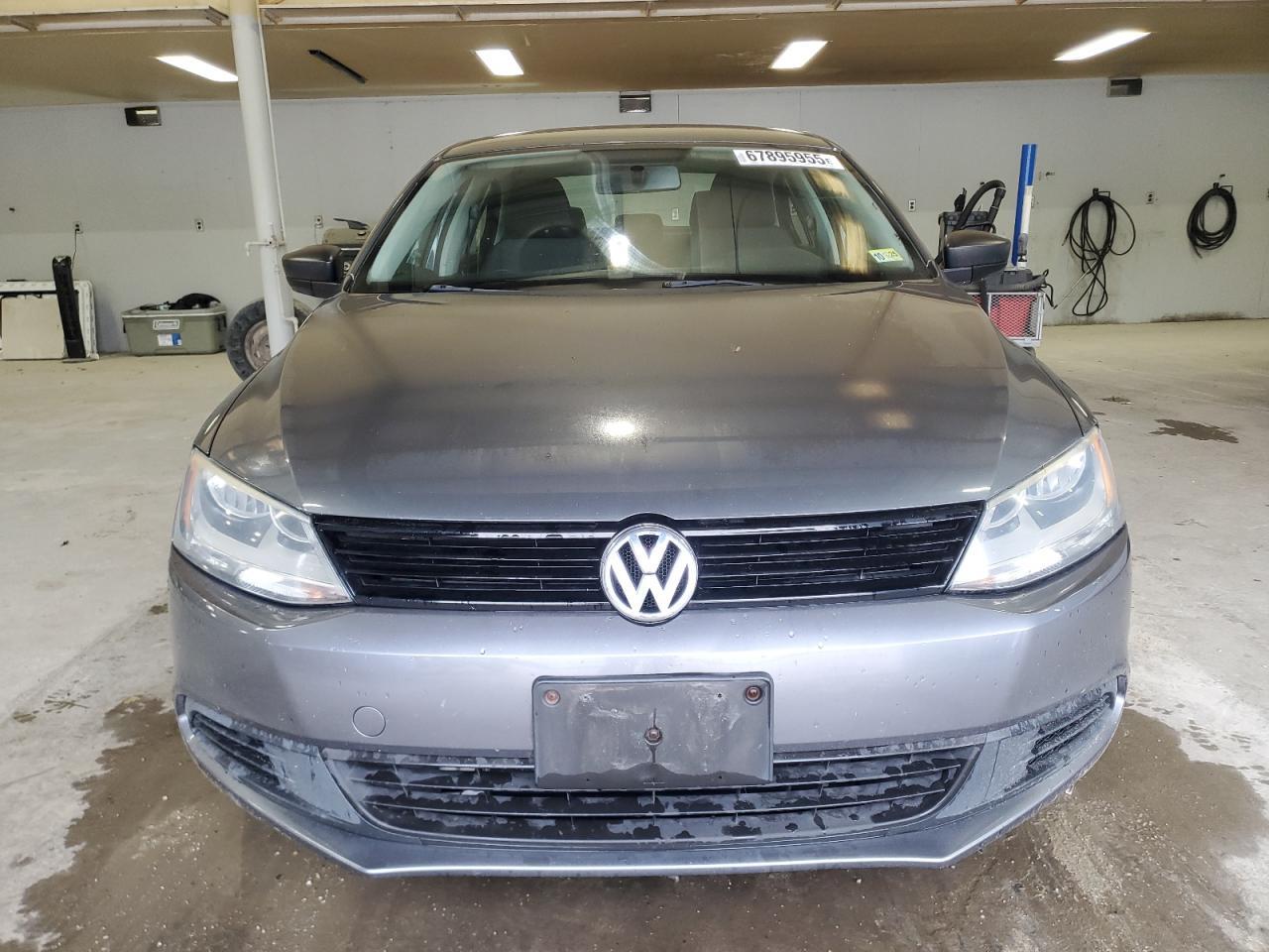 2014 Volkswagen Jetta Base - Фото 5