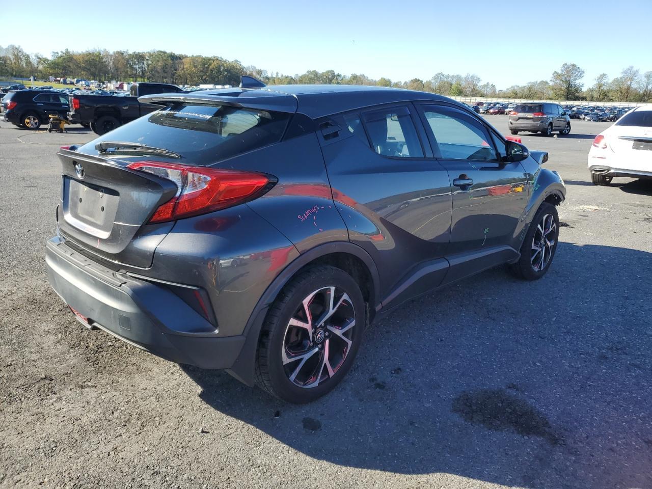 2018 Toyota C-Hr Xle - Фото 3