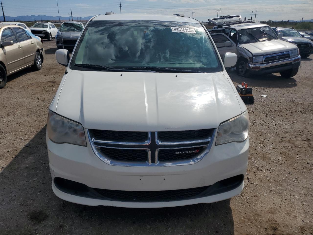 2013 Dodge Grand Caravan Sxt - Image 5