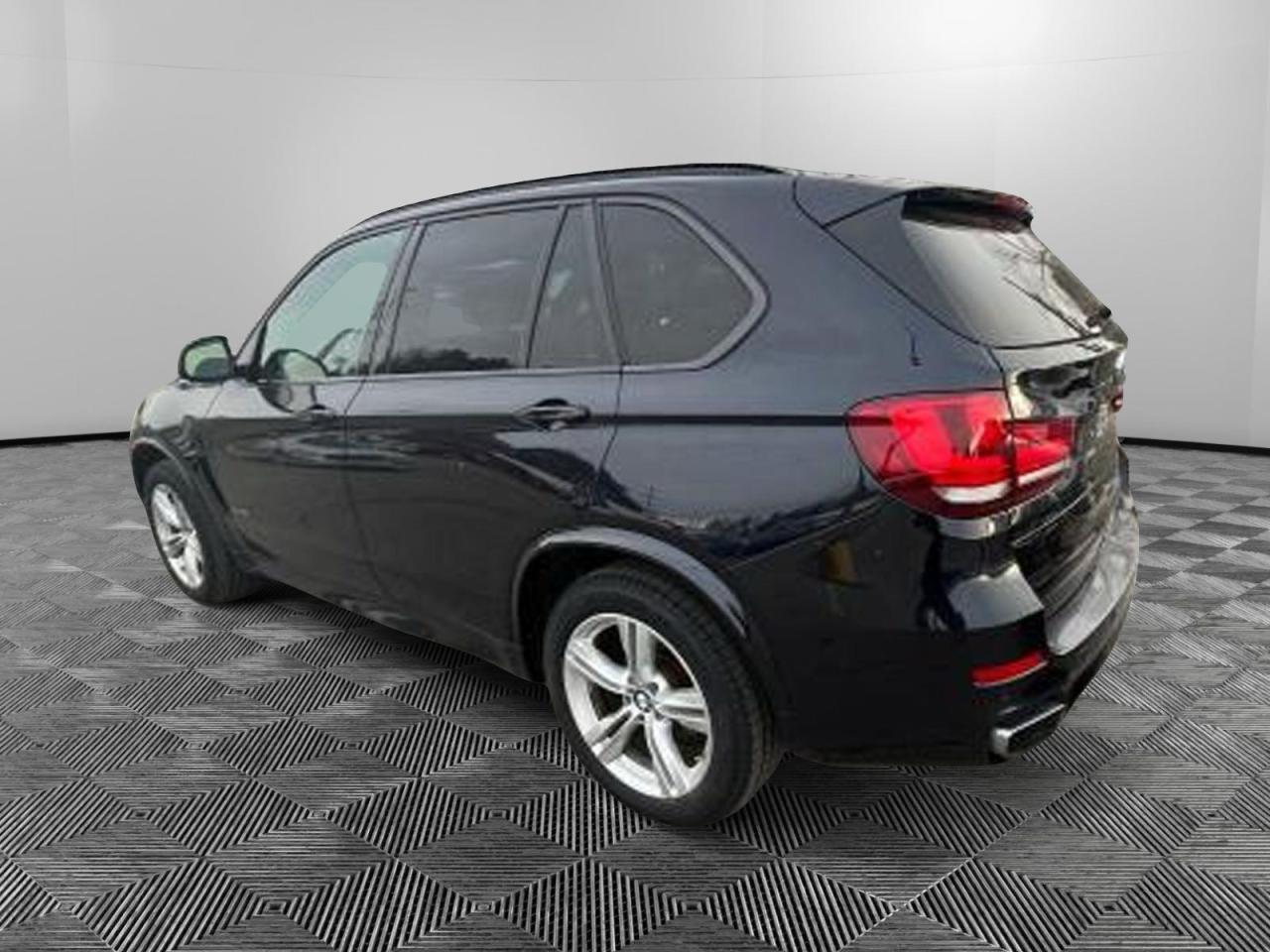 2015 BMW X5 xDrive35I - Image 3