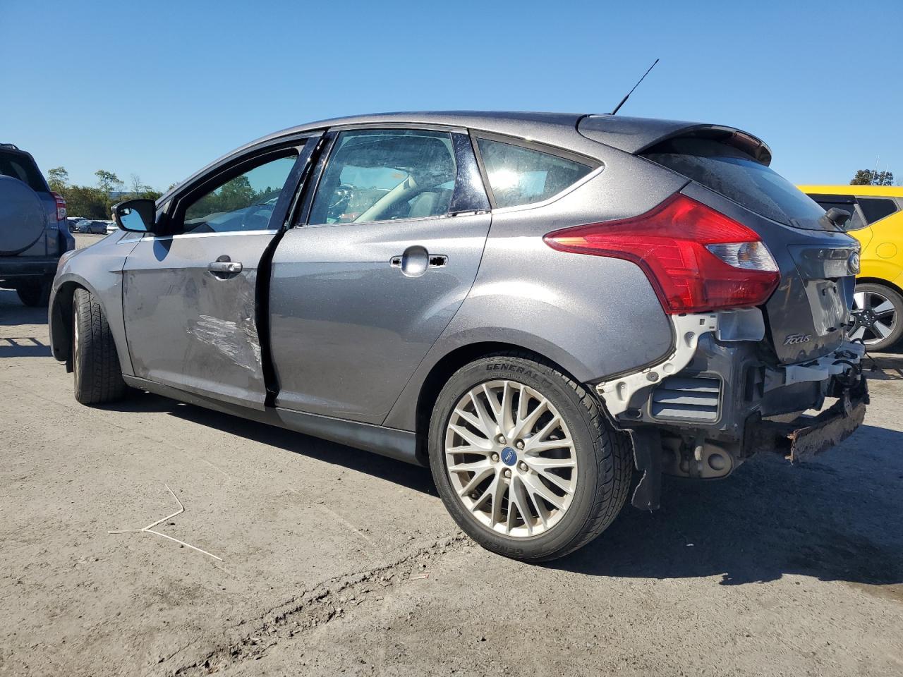 2014 Ford Focus Titanium - Фото 2