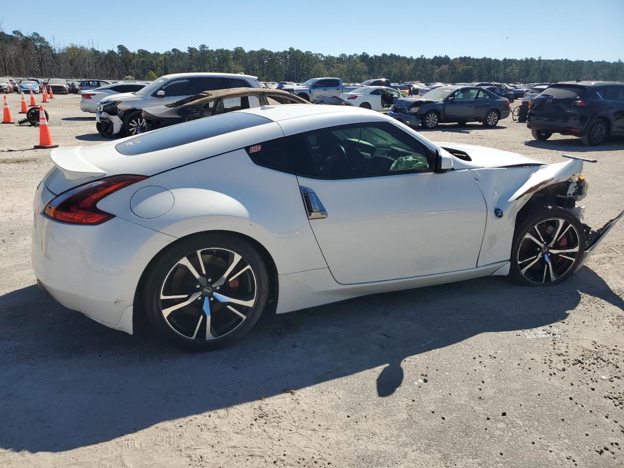 2019 Nissan 370Z Base - Фото 3