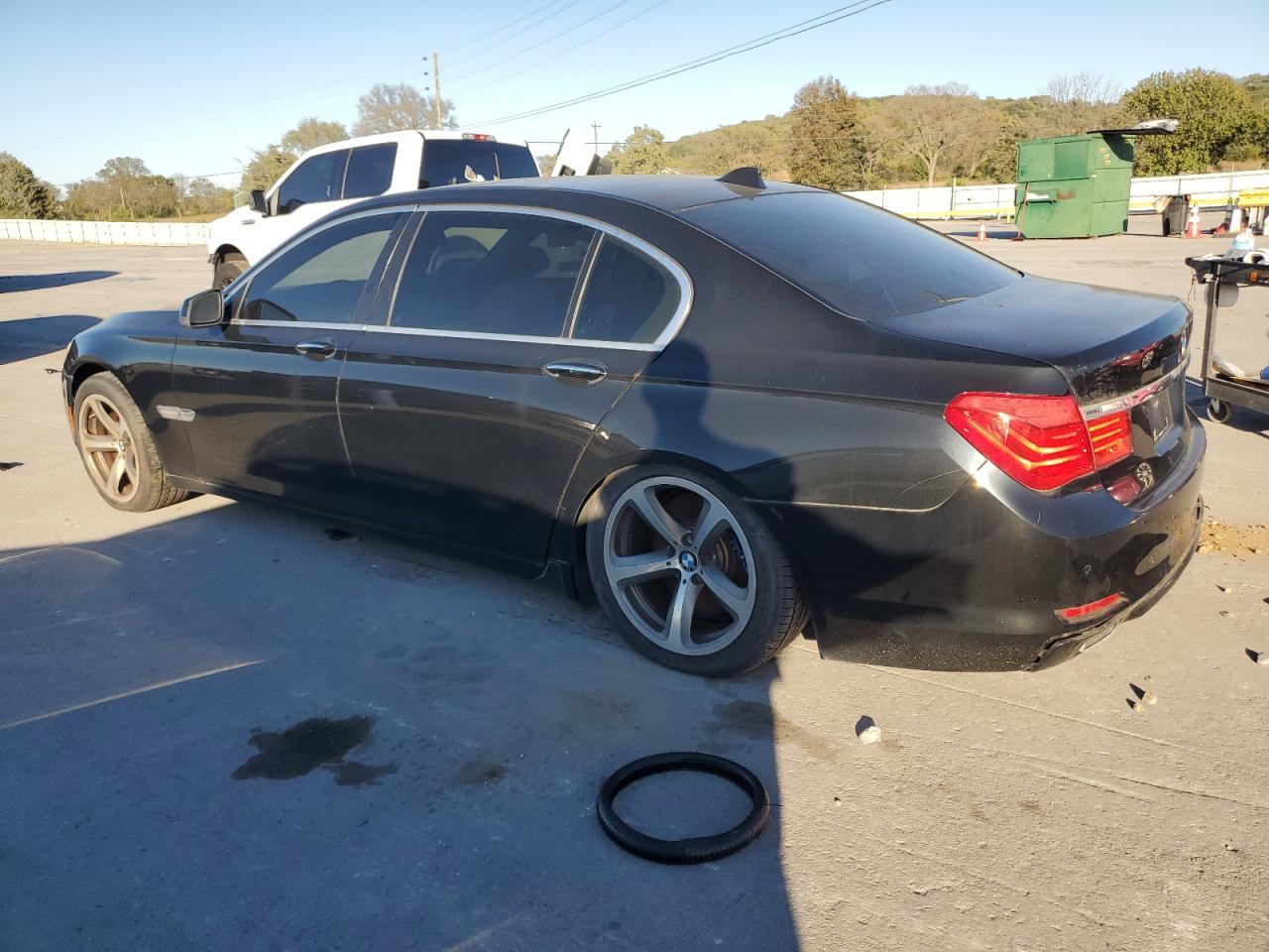 2012 BMW 750 Lxi - Фото 2