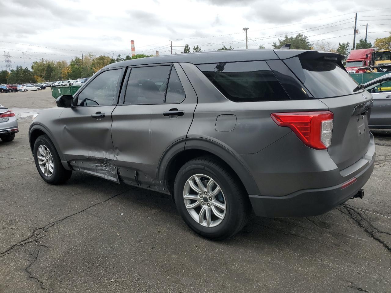 2020 Ford Explorer - Фото 2