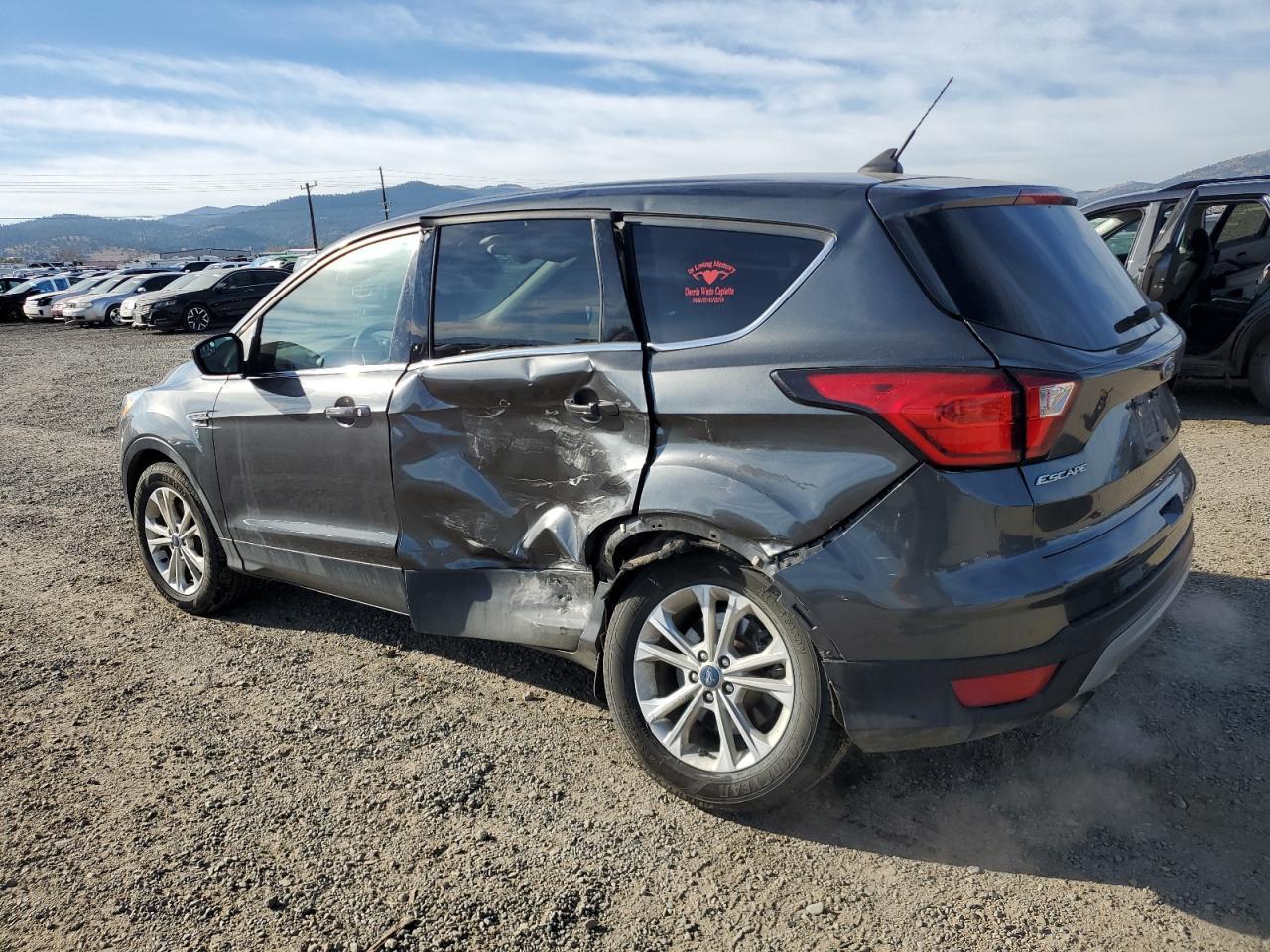 2019 Ford Escape Se - Фото 2