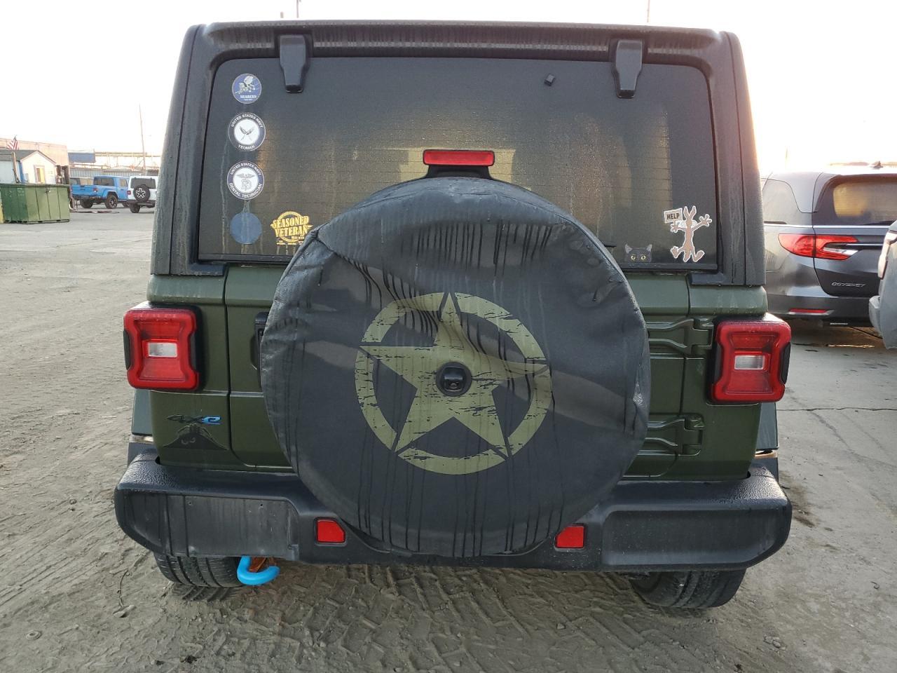 2023 Jeep Wrangler Sahara 4Xe - Фото 6