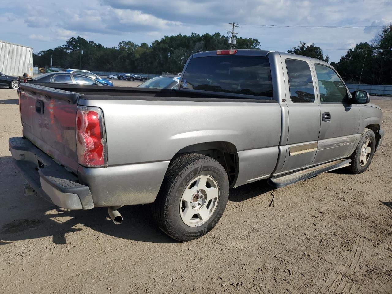 2006 Chevrolet Silverado C1500 - Фото 3