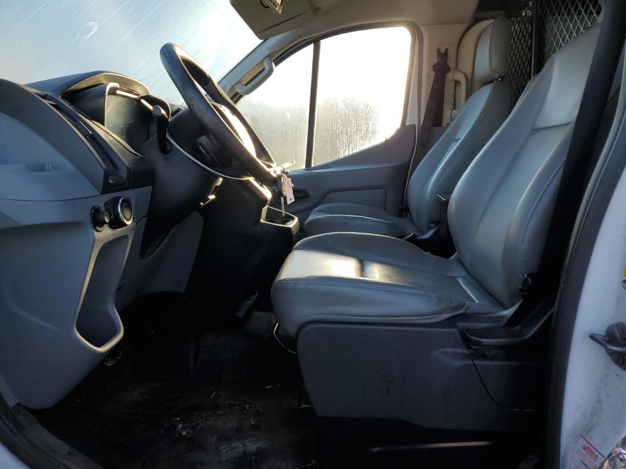 2015 Ford Transit T-150 - Фото 7