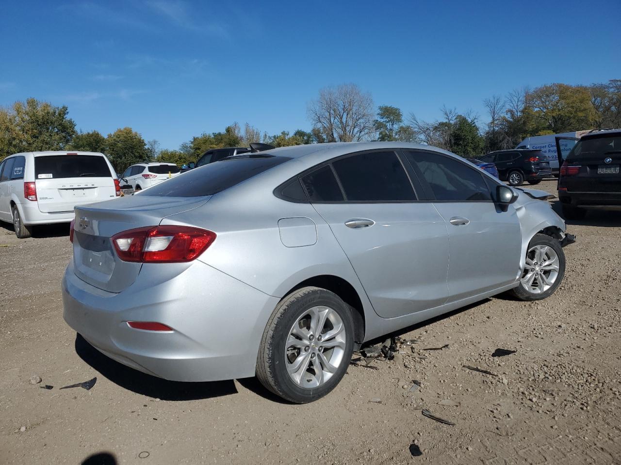2019 Chevrolet Cruze Ls - Фото 3