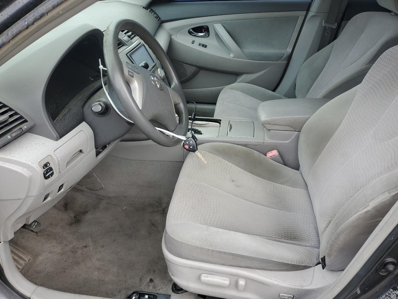 2011 Toyota Camry Base - Фото 7