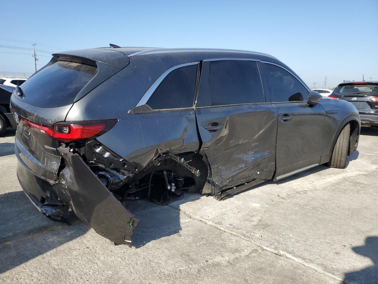 2024 Mazda Cx-90 Premium - Image 3