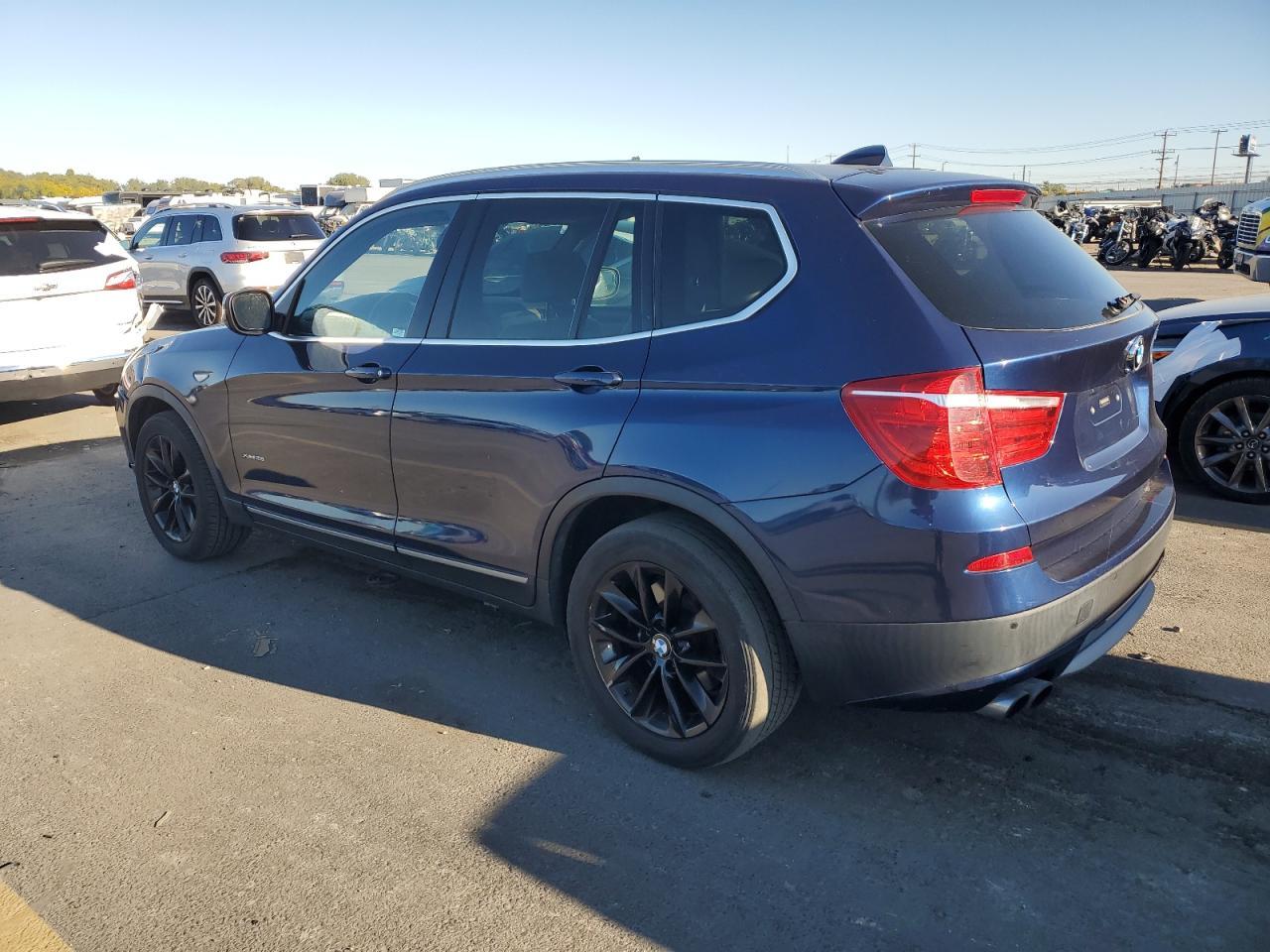 2013 BMW X3 xDrive28I - Image 2