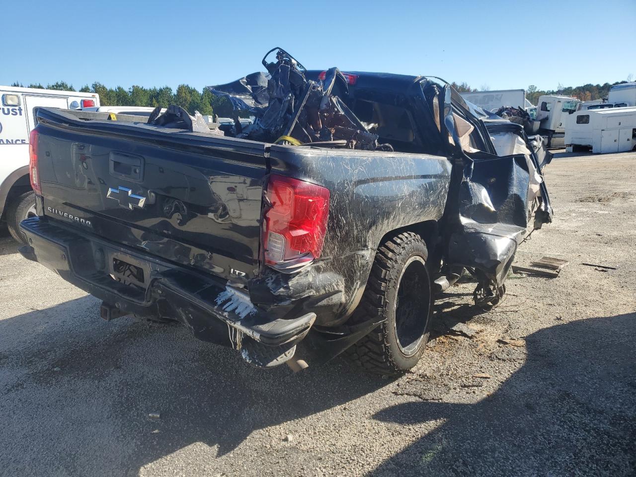 2016 Chevrolet Silverado K1500 Ltz - Image 3